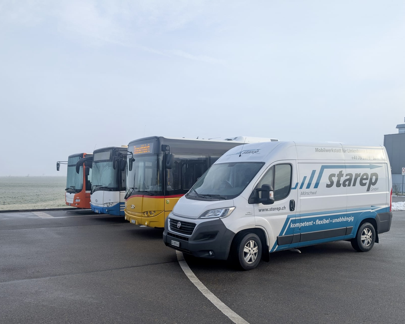 Servicefahrzeug der starep GmbH – Mobilwerkstatt für Linienbusse und LKW.
